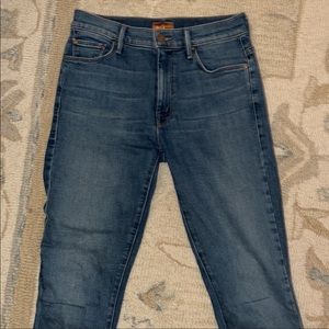 Mother high waisted looker crop jeans size 26